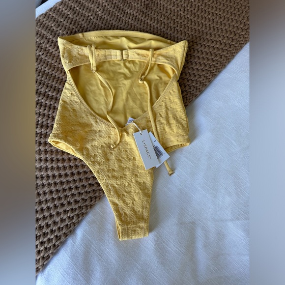 LSPACE La Femme One Piece (S) - Picture 5 of 5